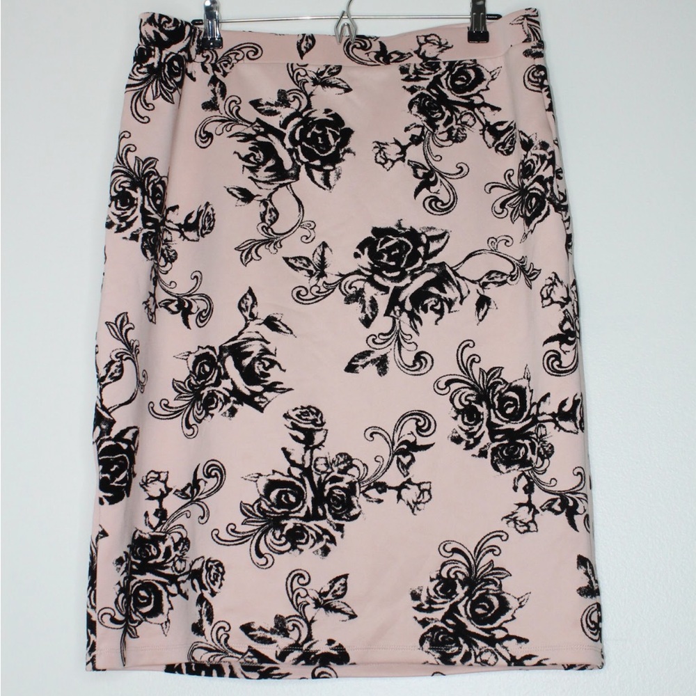 Melissa Paige Pink and Black Floral Pencil Skirt
